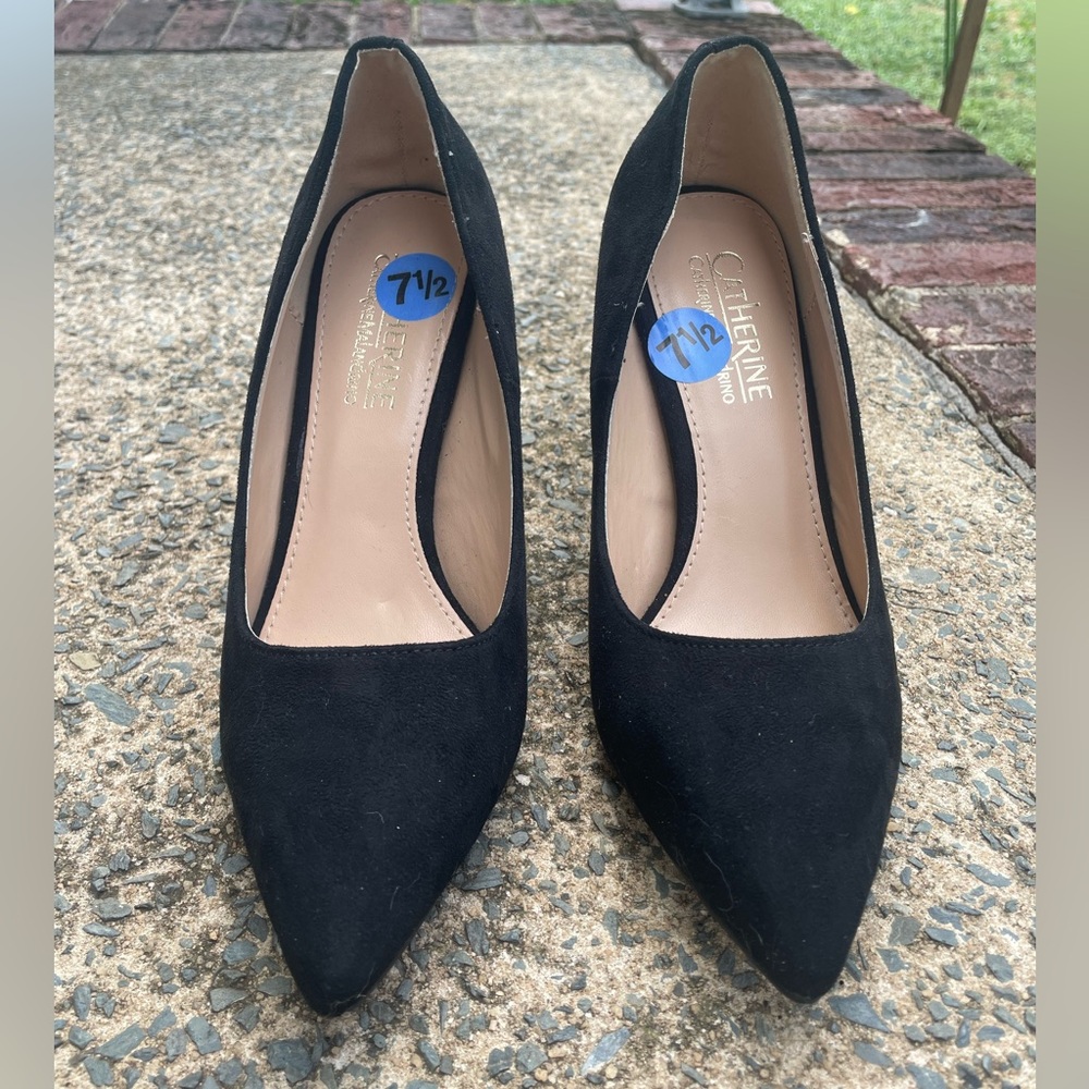 Black Velvet Catherine Malandrino Heels - Picture 2 of 10